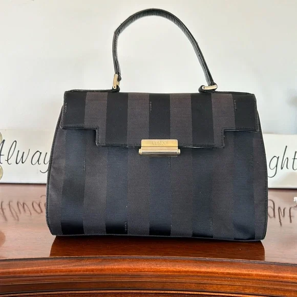 Fendi Satual - Picture 1 of 16